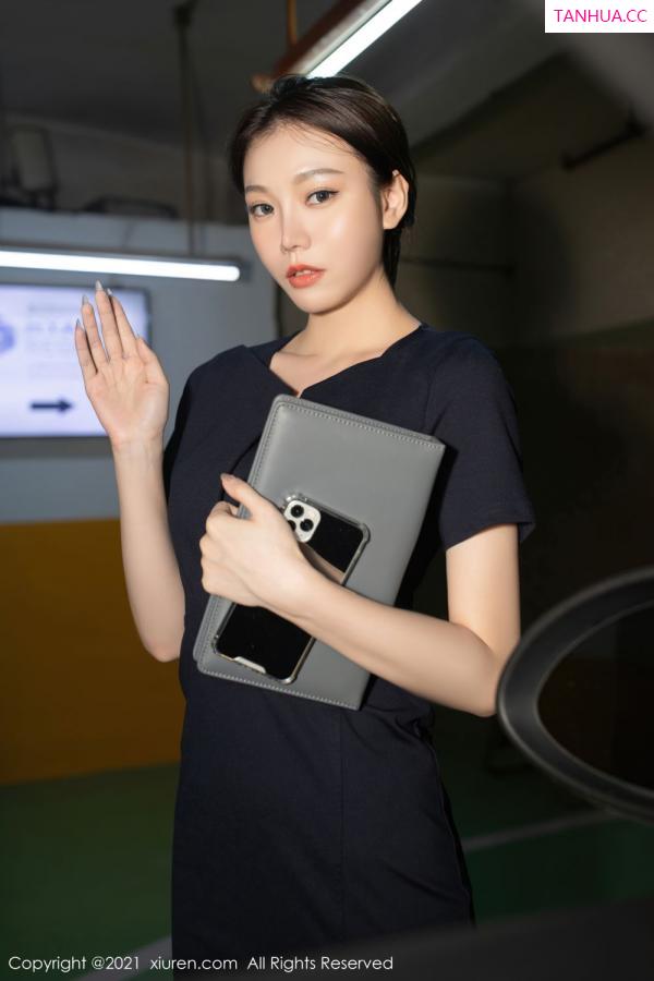 安然Maleah  气质女神安然Maleah 签合同主题系列第80张图片